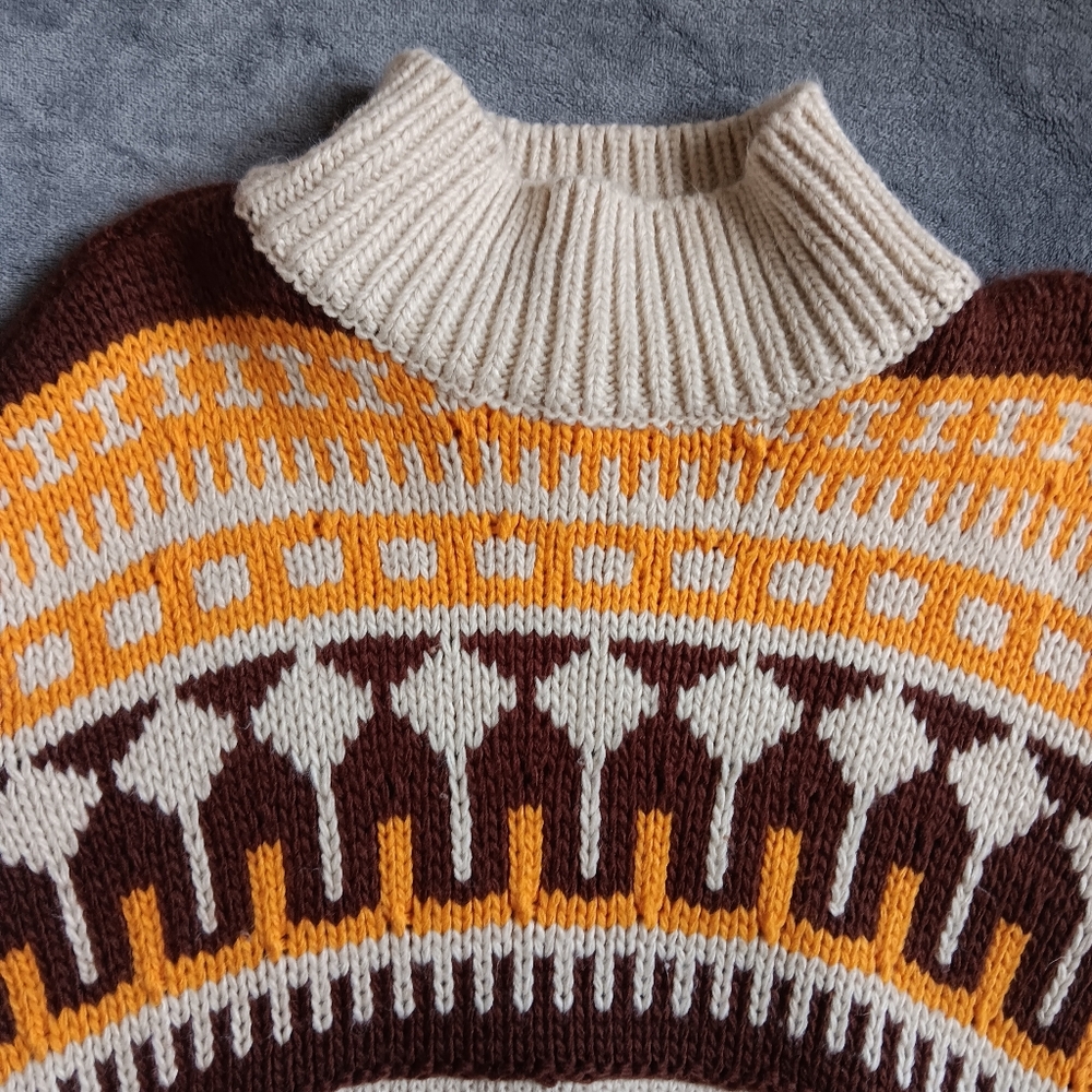 Moodie Medium Boho Western Thick Knit Sweater, Geometric Tan Brown Orange - Picture 8 of 9